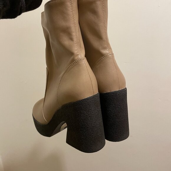 Gently Used! Jeffrey Campbell *KARTINI* Platform Boots in Taupe, Size 9. Cute!!! - Picture 11 of 15